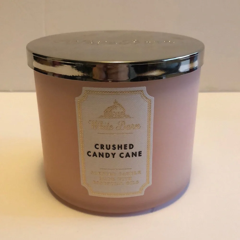 White Barn Crushed Candy Cane Candle - Picture 1 of 9